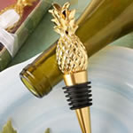 Warm welcome collection pineapple themed gold bottle stopper