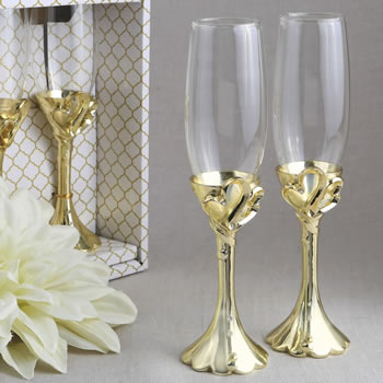 Set of 2 Gold heart themed Toasting flutes