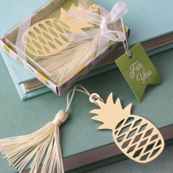 30-144 Gold Pineapple Key Chain Tropical Wedding Party Favor